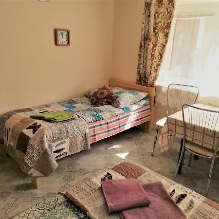 Δωμάτια σε οικογενειακή κατοικία Goscinne Zenon Nogal *